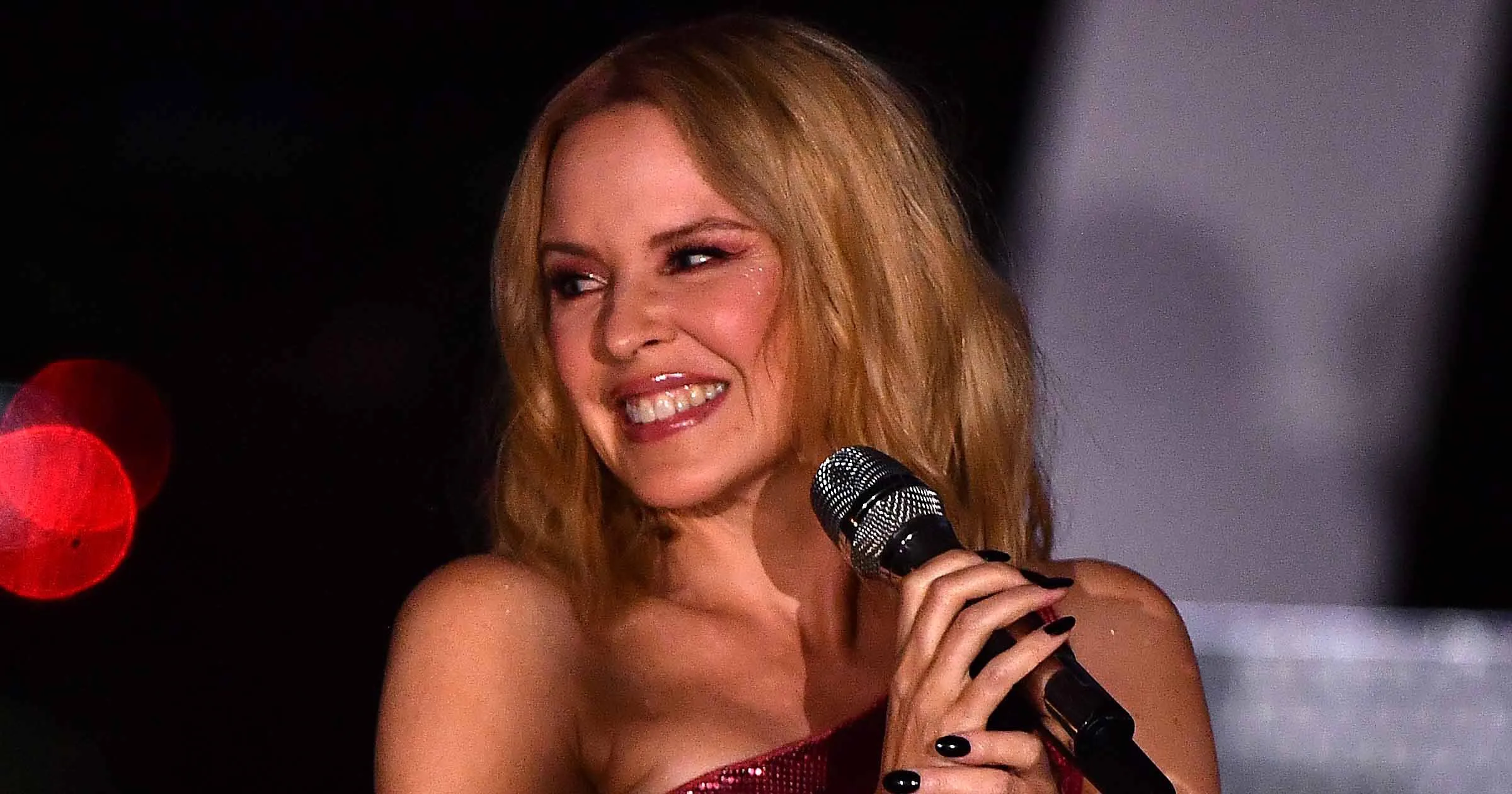 Kylie Minogue sorprende en redes lanzando una indirecta a Adele y se encuentra en los 100 más influyentes de Time